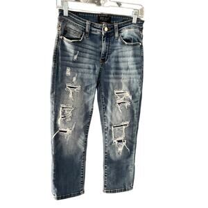 Judy Blue Capri Fit Distressed Jeans Womens 5/27 Mid Rise Stretch Denim